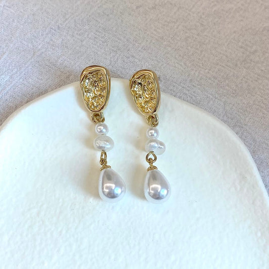 Keres Earrings