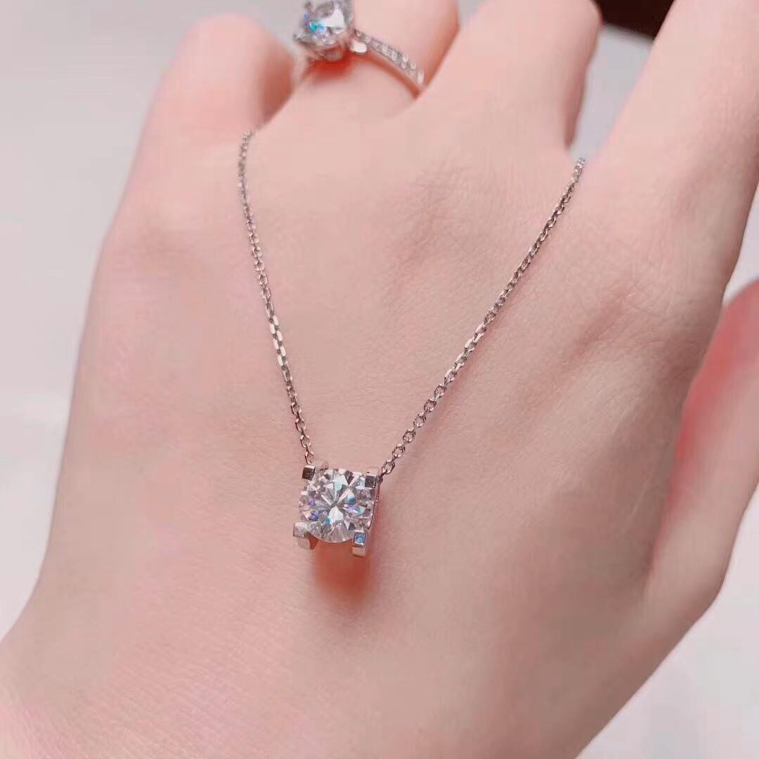 Moissanite diamond bull head pendant