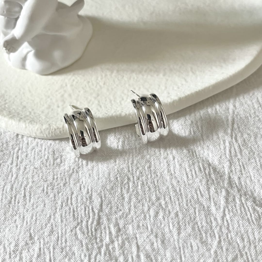 Kyria Earrings