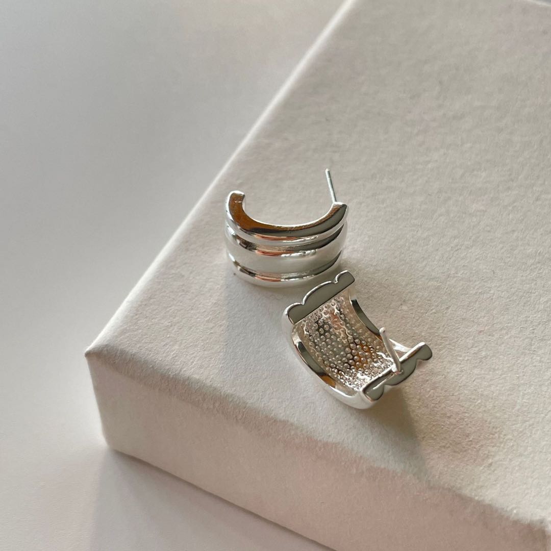 Kyria Earrings