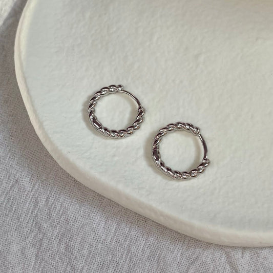 Zephyra Earrings
