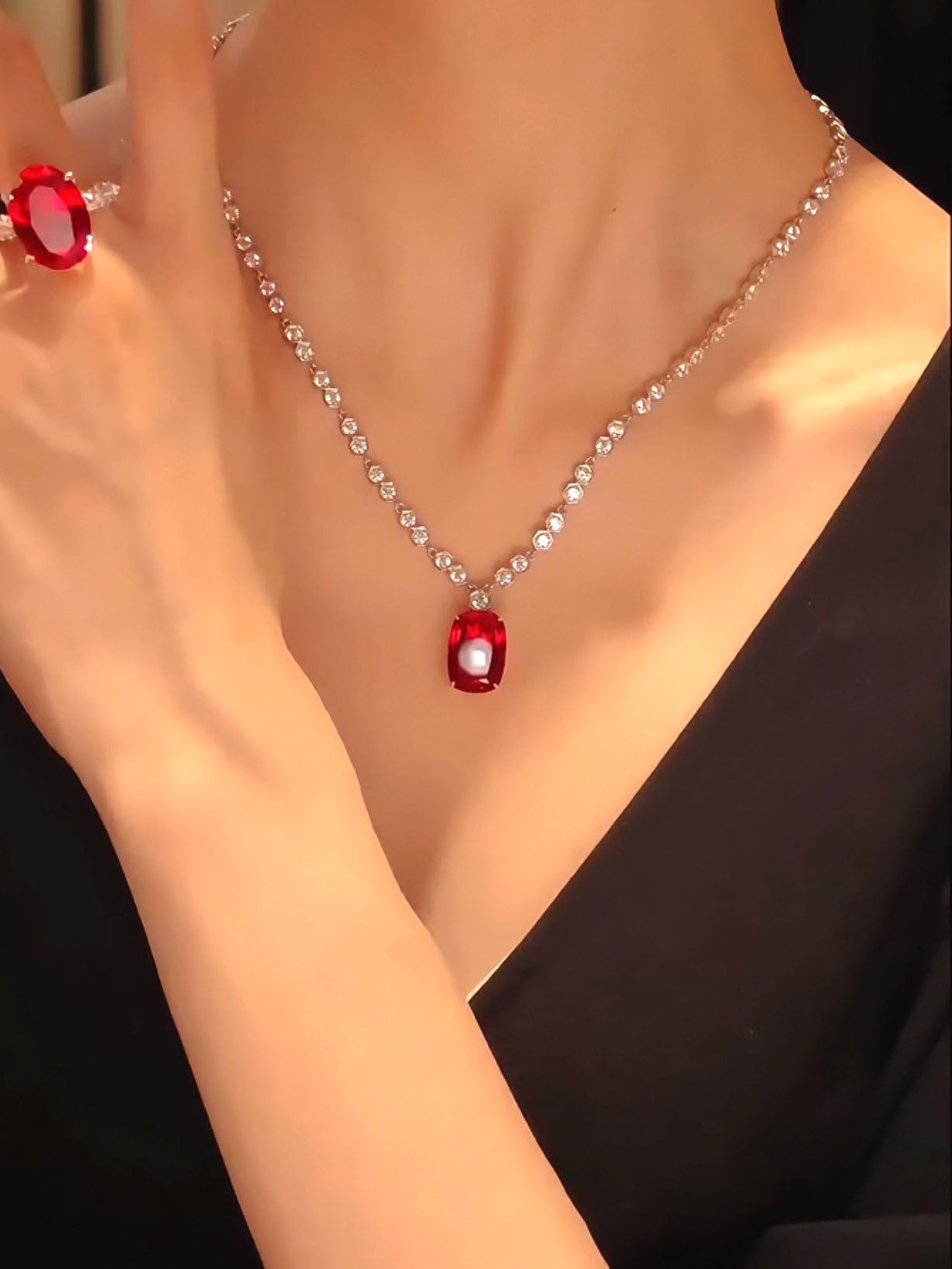 Yvette Necklace Set
