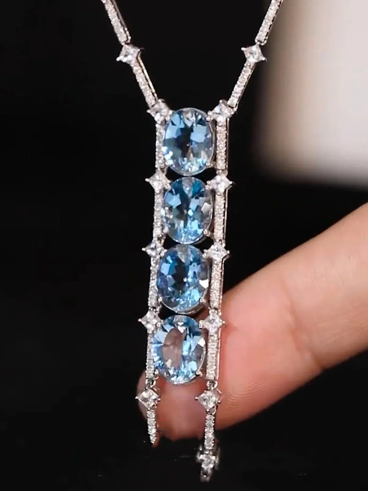 Kamala Necklace