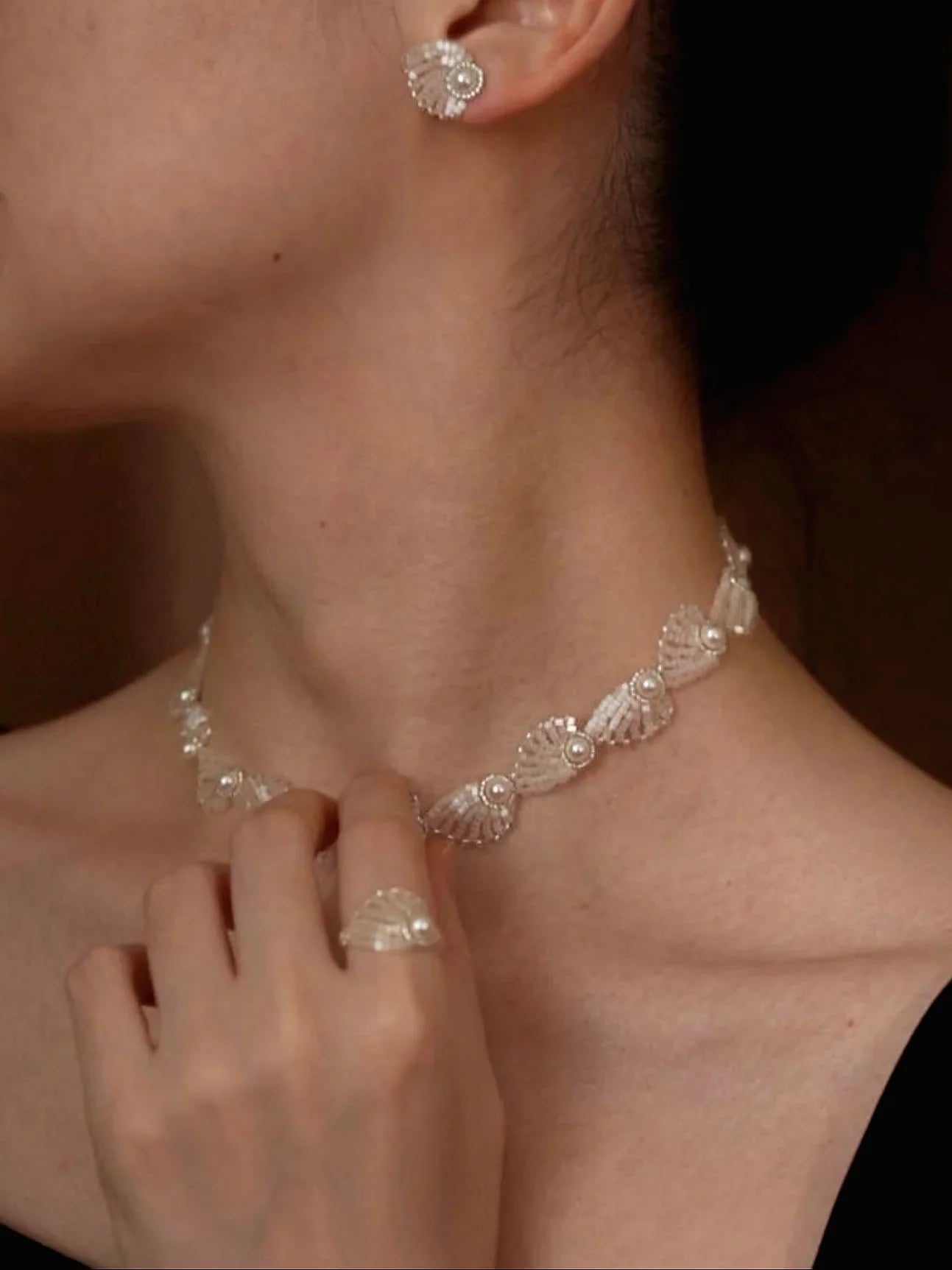 Fioralba Necklace Set