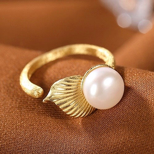 Cordelia  Pearl Ring | 18k Gold Plated