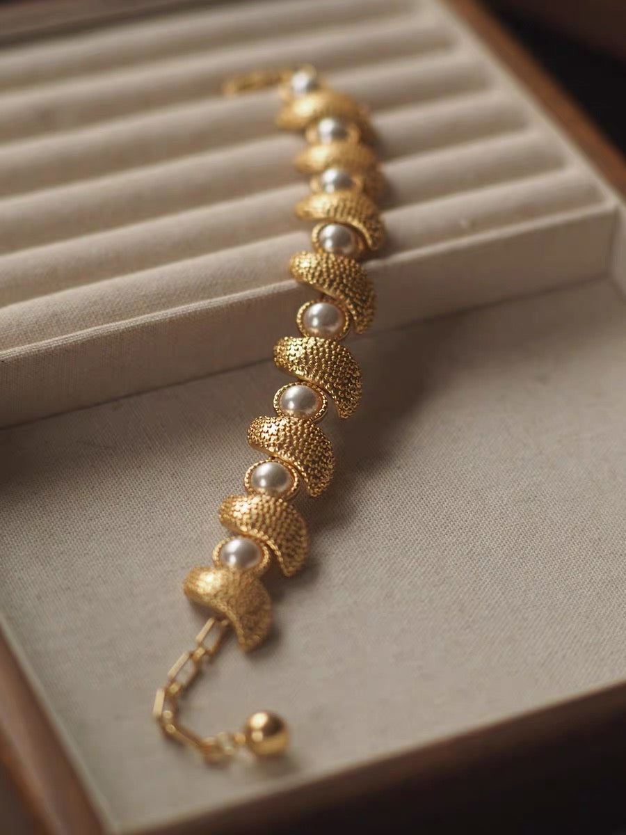 Katherine Necklace | 24k Gold Plated