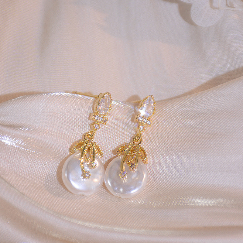 Naida Earrings