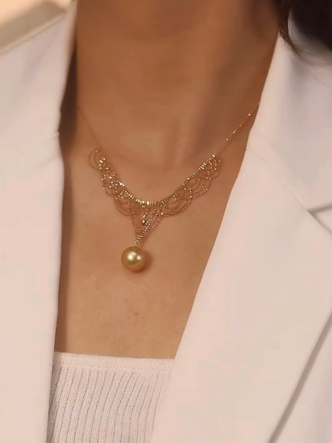Amelia Necklace | 24k Gold Plated